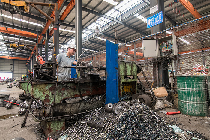 句容网架配件车间